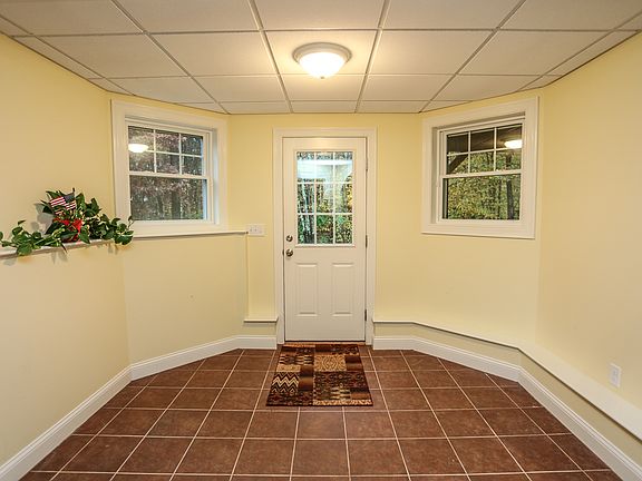 Private LL Entrance