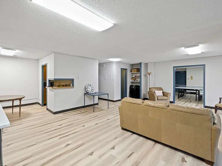 900 Saturn Dr #807 — Photo 24
