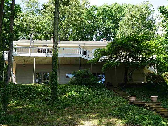 5th image of 53 Lakesong Ln