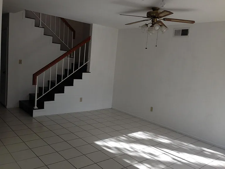 4255 Ironwood Dr — Photo 6