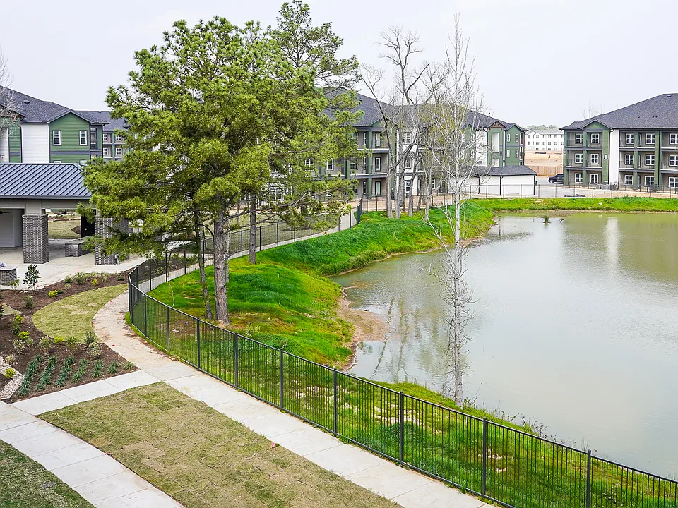 Saxon Pond Flats