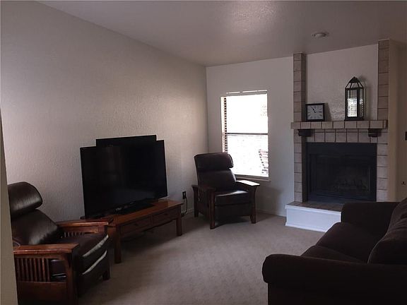 4th image of 4141 River Bend Dr