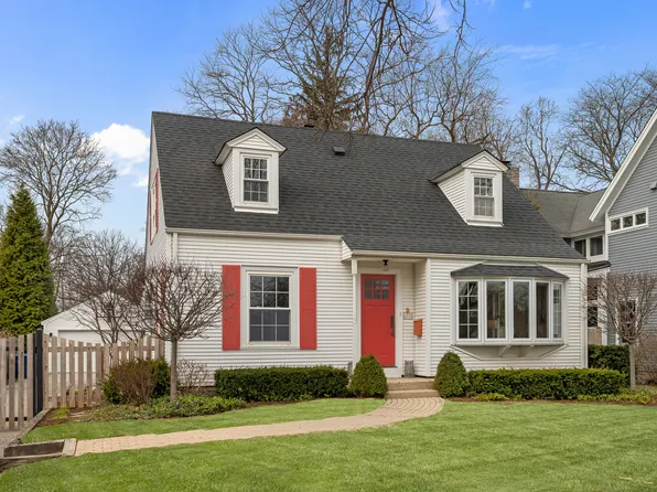 1213 Dartmouth St, Wilmette, IL 60091