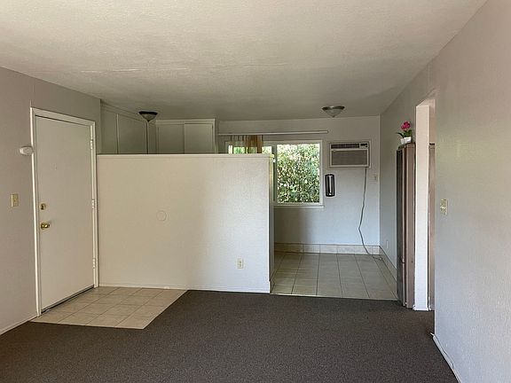 3rd image of 4621 El Camino Ave #4621-16