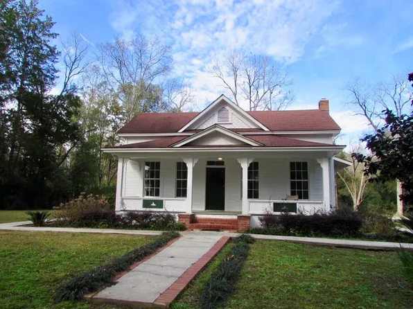3632 Moore St, Blackshear, GA 31516