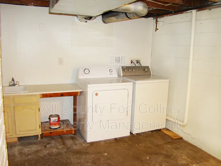 1301 Remington St — Photo 15