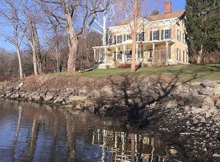 141 Barent Winne Rd, Selkirk, NY 12158