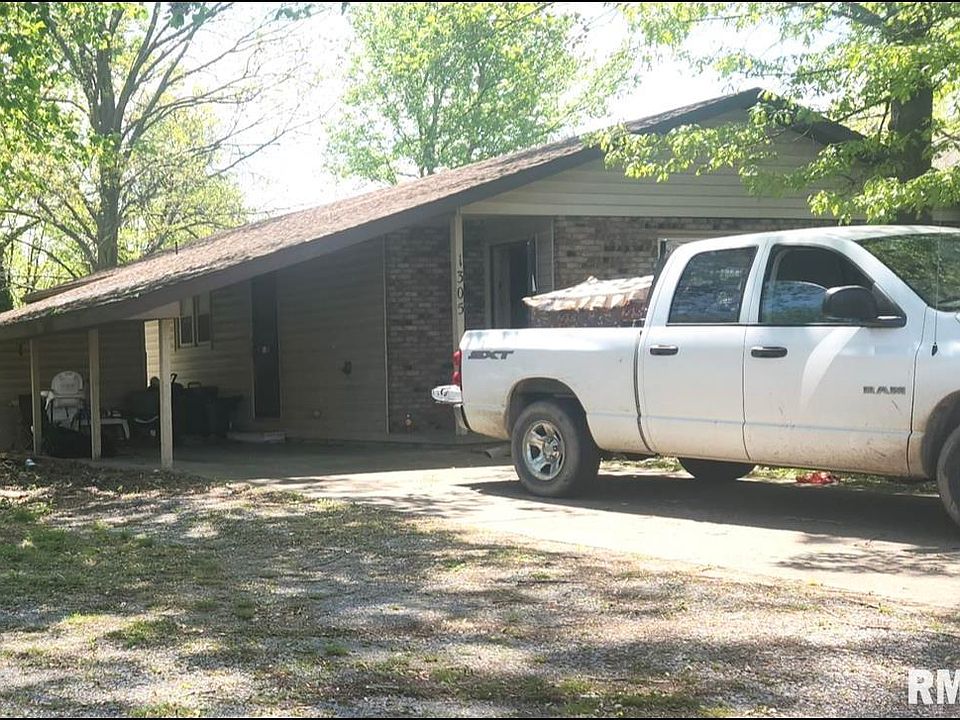 2nd image of 1305 W Central St