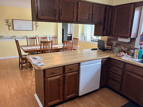 Kitchen 10x13 Dining 12x17
