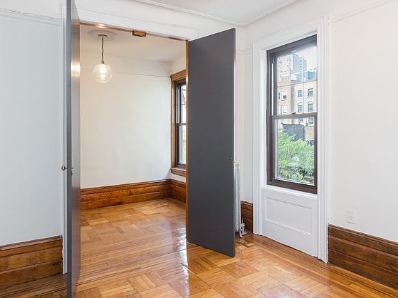 2nd image of 128 W 13th St APT 34