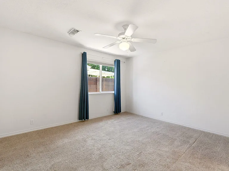 8319 Santa Clarita St NE — Photo 18