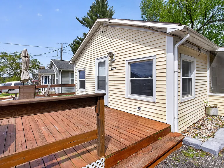 2759 Almeda Ct — Photo 9