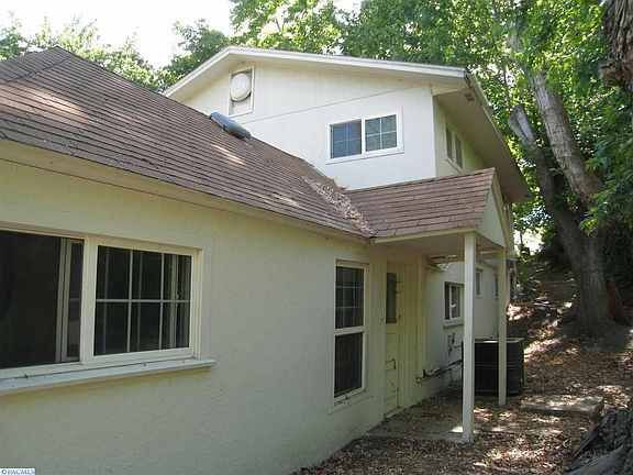 3rd image of 910 Horne Dr