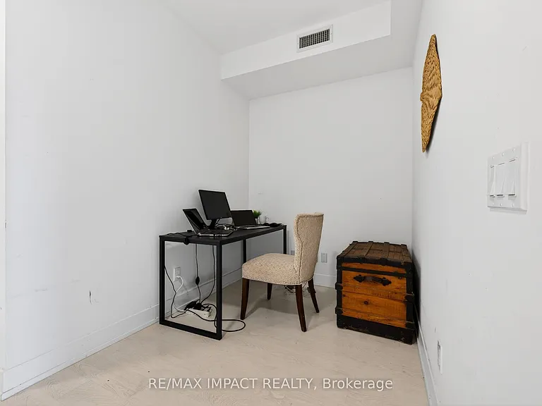 308 Jarvis St #813 — Photo 21