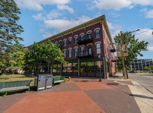 222 N Kalamazoo Mall APT 320, Kalamazoo, MI 49007