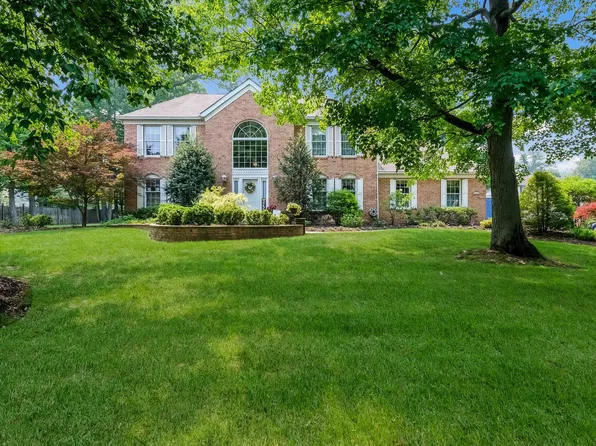 453 Amity Ln, North Wales, PA 19454