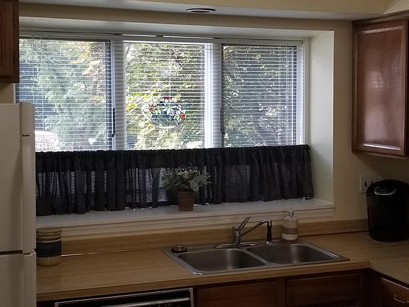 4th image of 5437 Doral Dr