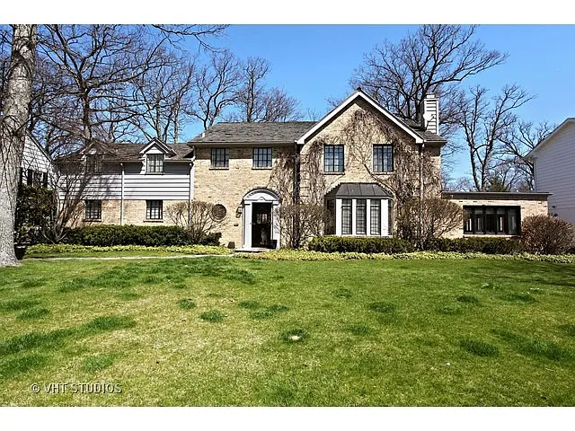 1319 Linden Ave photo 1