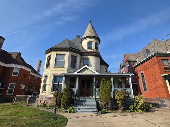 556 W 8th St #2, Erie, PA 16502