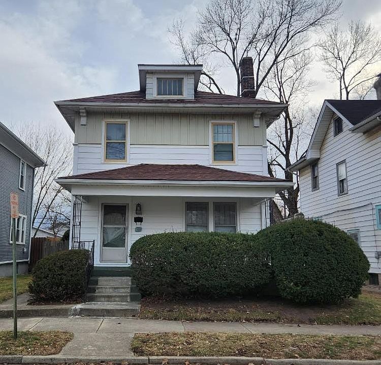 1st image of 2020 Grand Ave