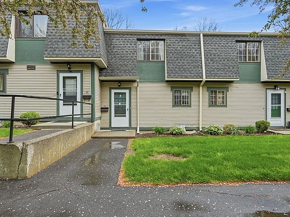 3rd image of 170 E Hadley Rd APT 23