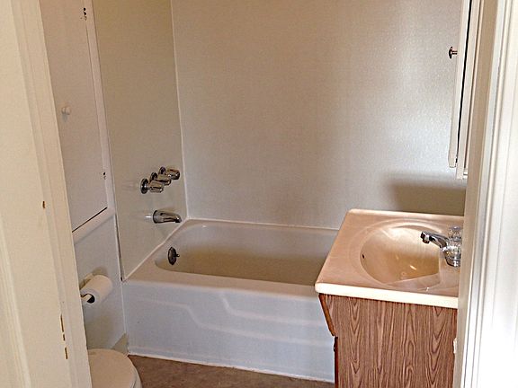5th image of 817 S 11th St Unit A-d