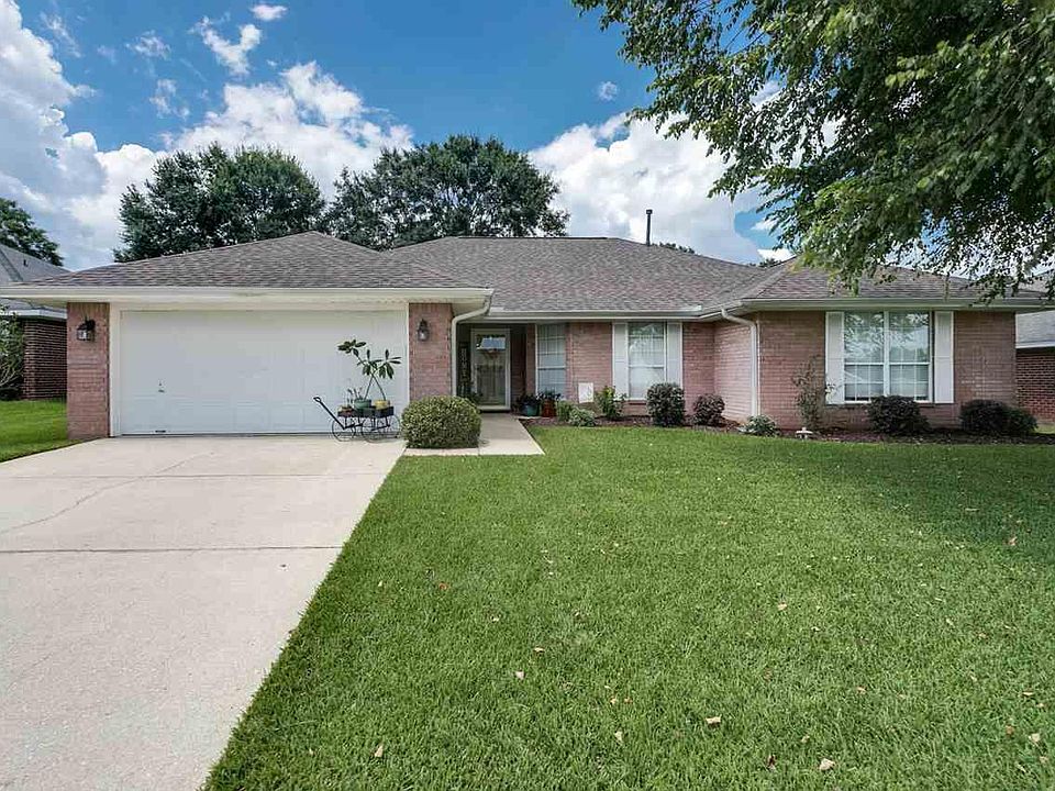 1st image of 2104 Jarrod Dr