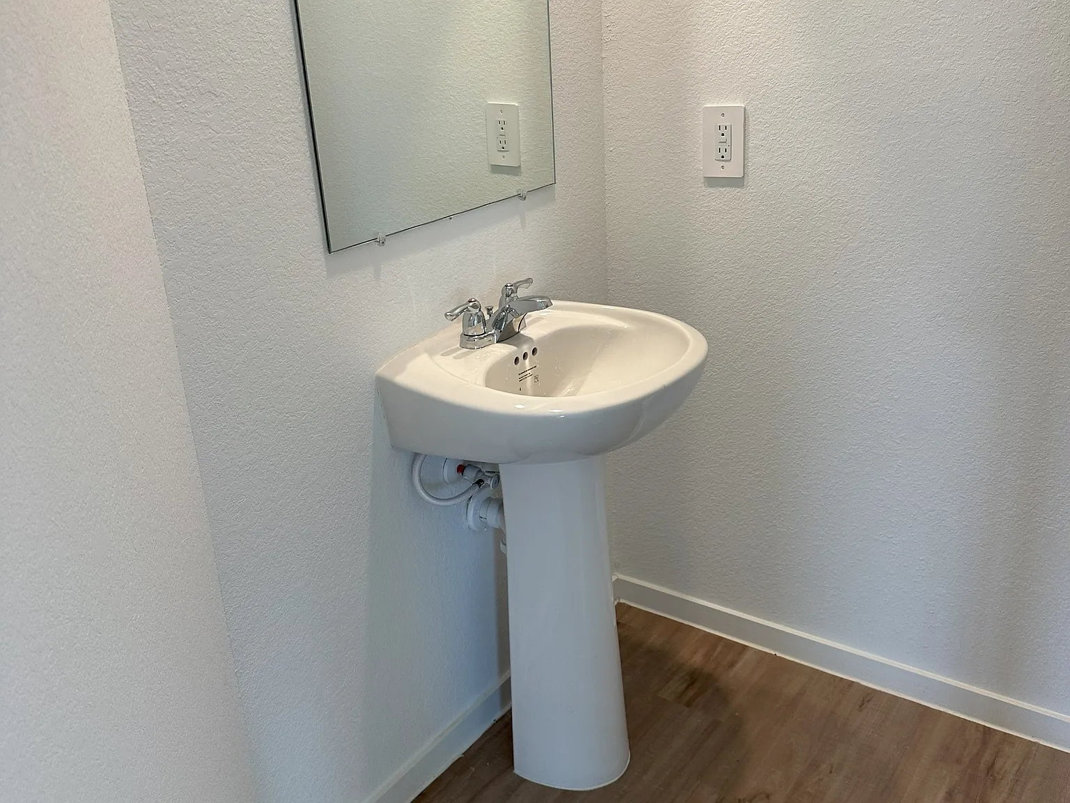 2703 Pheasant Hill Ct - 1 — Photo 3