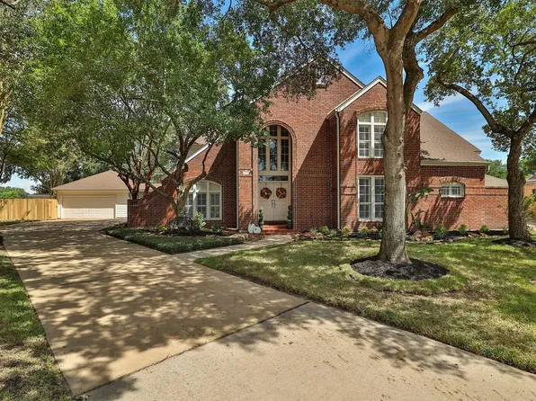 7830 Villa Palms Dr, Houston, TX 77095
