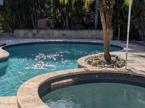 3241 Calle Hucares, Cabo Rojo, PR 00623