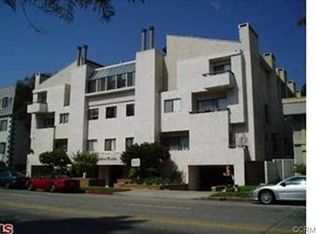 11733 Montana Ave APT 104, Los Angeles, CA 90049
