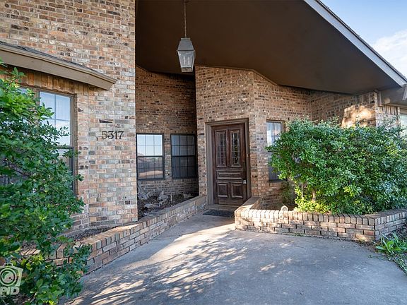 3rd image of 5317 Green Valley Trl