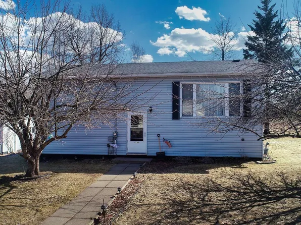 1330 Dickson St, Duluth, MN 55808