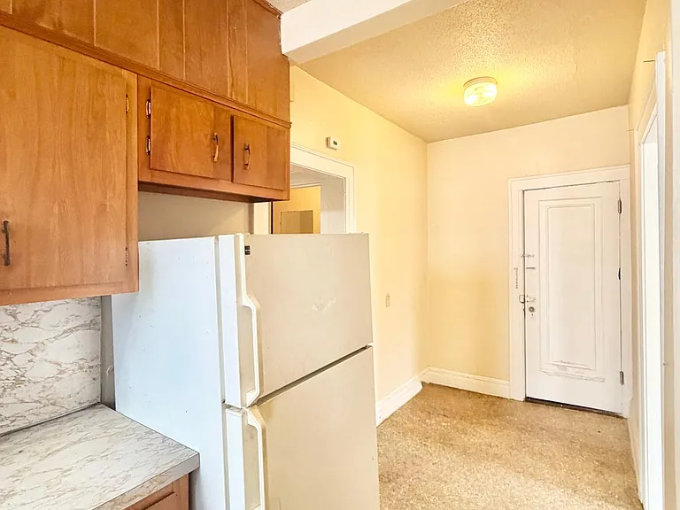 305 Main St #1S — Photo 3