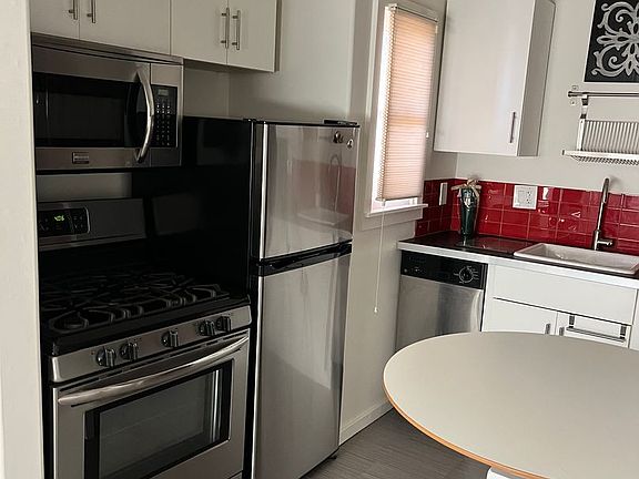 4th image of 178 Park Ave