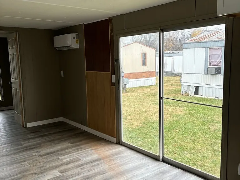 2871 N Charles Ave #11 — Photo 5