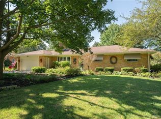 965 Whitestone Rd, Xenia, OH 45385