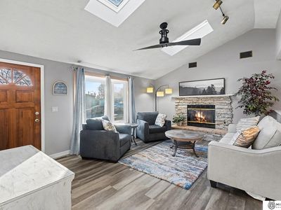 7544 Olive Ave, La Vista, NE, 68128