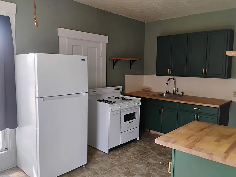 17-3 E Mechanic St — Photo 12