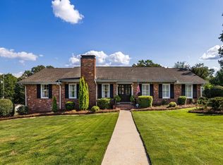 3765 Crest Brook Rd, Birmingham, AL 35223