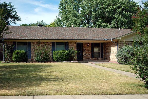 1st image of 418 Lawndale Dr