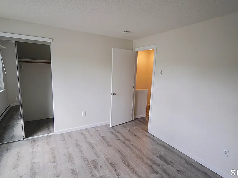 64 Crystal Ln #A — Photo 20