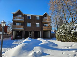 522 Riverdale Ave #5, Ottawa, ON K1S1S5
