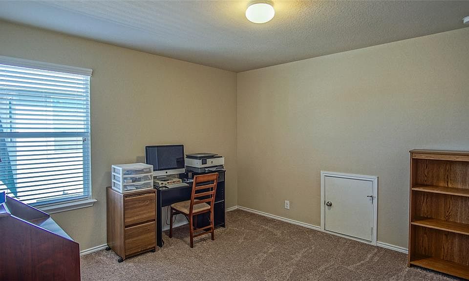 1st image of 540 Pearl Chase