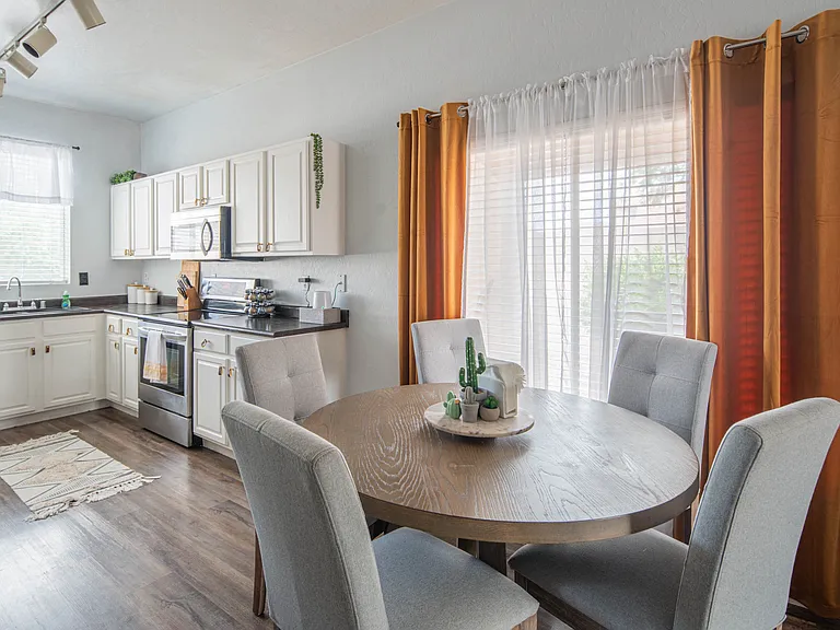 15305 W Banff Ln — Photo 18