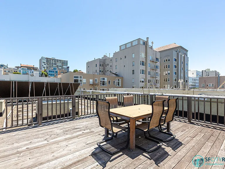 1945 Broadway St #102 — Photo 17
