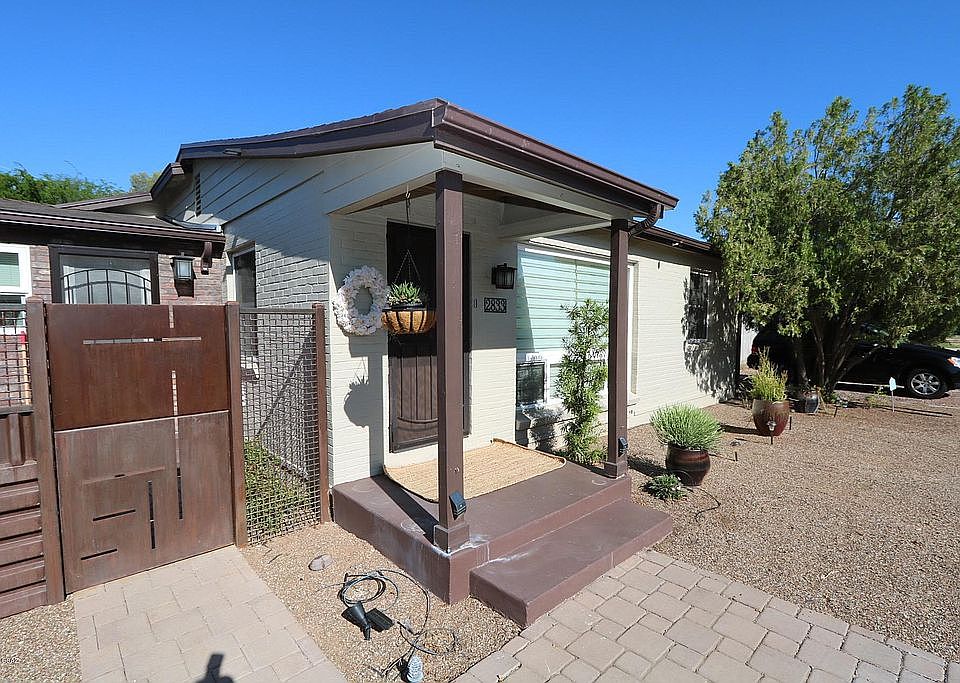 1st image of 2833 N West Plaza Dr