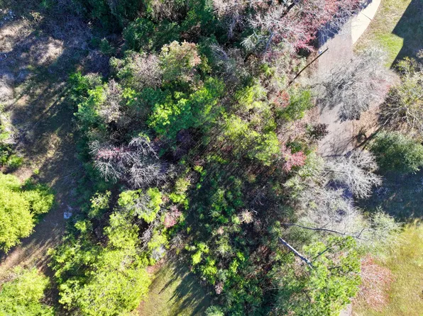 5 Avenue, Grove Hill, AL 36451