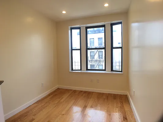 Rented by Bohemia Realty Group | media 23