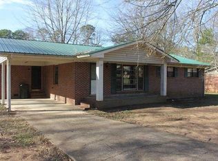 208 Woodland Dr, Scottsboro, AL 35768